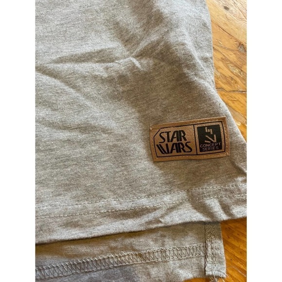 Star Wars Men's XL Gray Shirt. Concept Series. - Picture 3 of 5